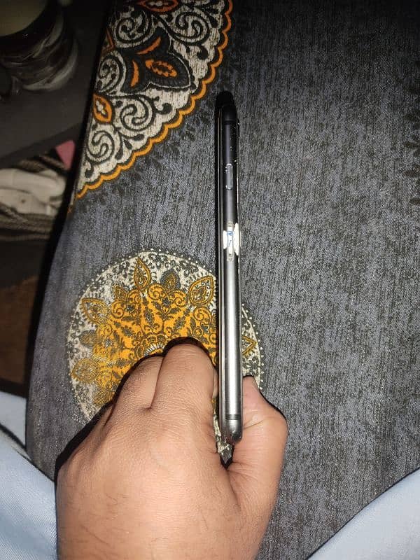 iPhone 8 non PTA home butan kam nhi krta finger bhi kam nhi krta 3