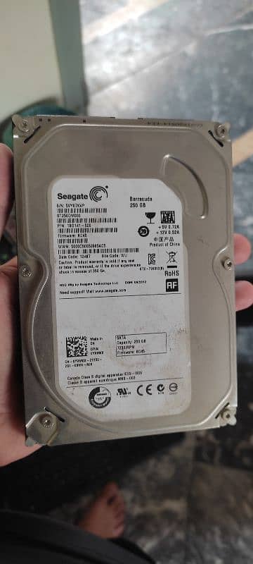BEST PC COMPLETE SETUP( GAMING PC) WITH ALL CABLES 2