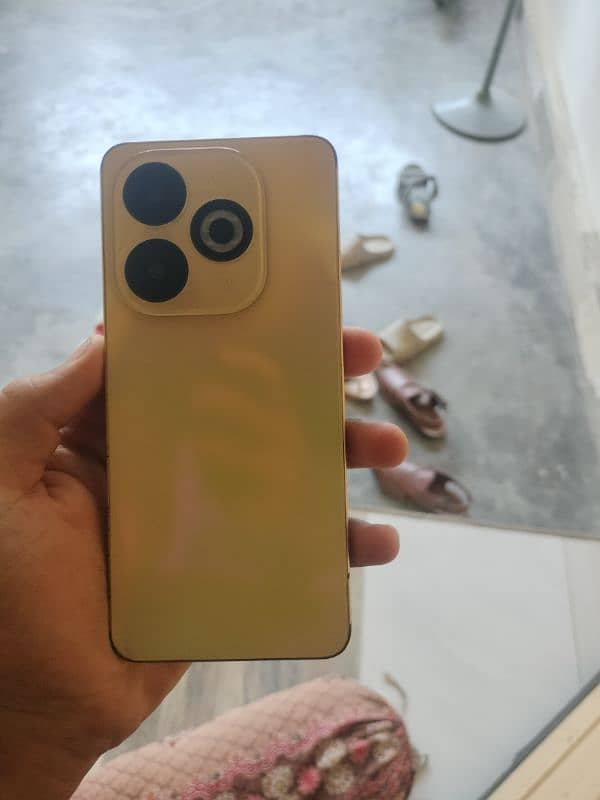 Infinix Smart 8 pro 0