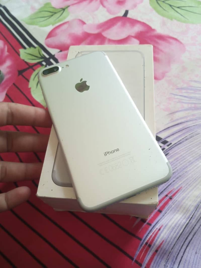 iphone 7plus PTA approved with Box 03342029424 0