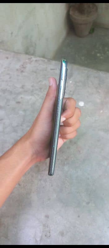 One plus 10 Pro 12/256 Non PTA 5