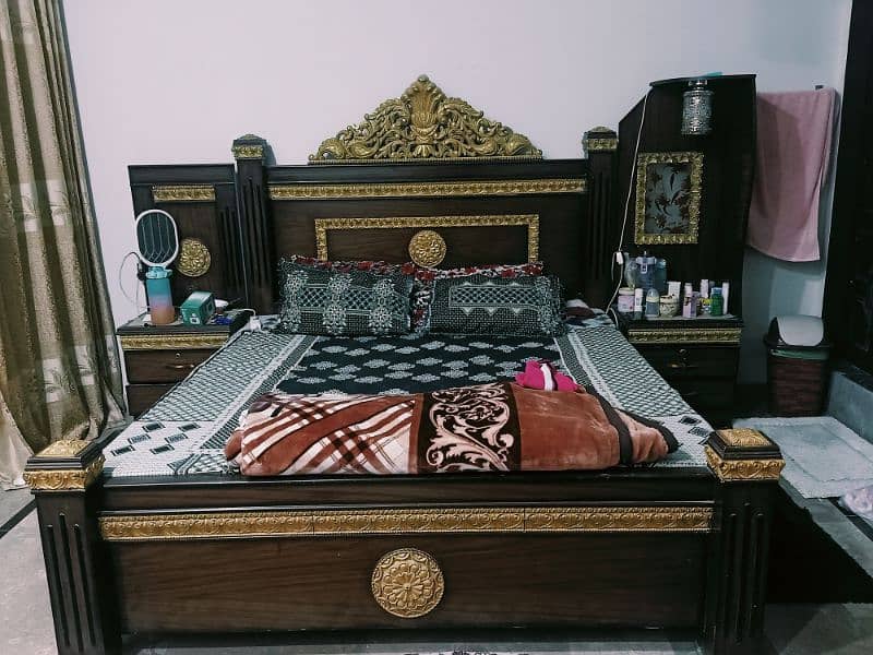 Bedroom set 0