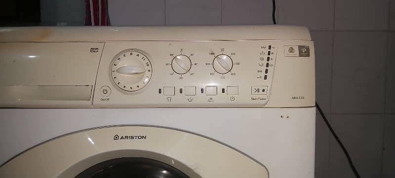 ARISTON FRONT DOOR 0