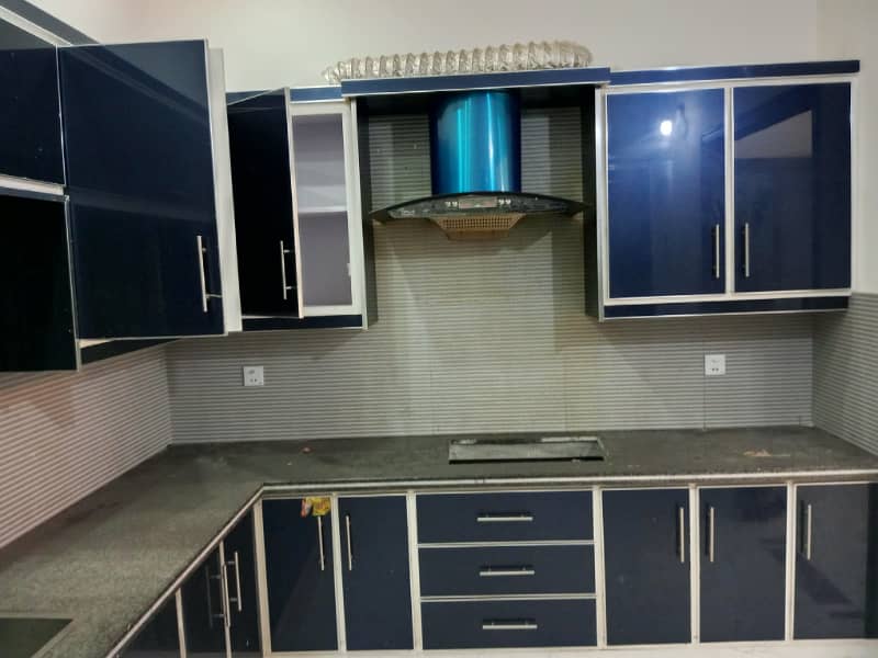 10 Marla Brand New 1st Entry Upper Portion in LDA Avenue 1 9