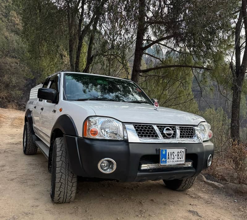 Nissan Navara 3.2CC 2006 Turbo 0