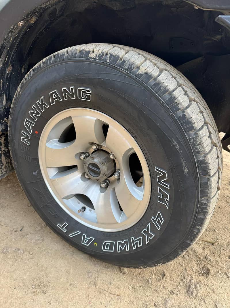 Nissan Navara 3.2CC 2006 Turbo 8