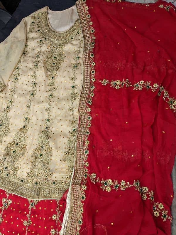 Bridel . lehnga . 0