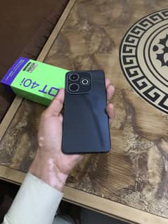 Infinix hot 40i - storage 8/128 - complete box 10/10