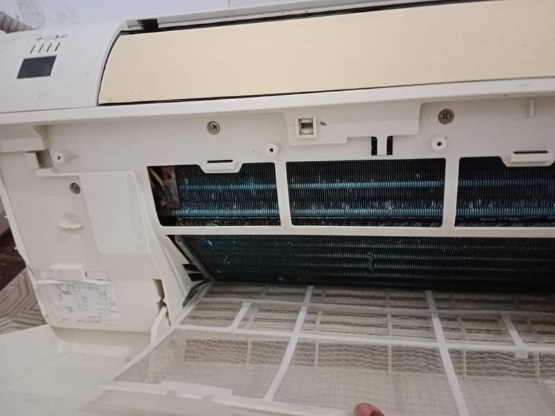 AC/Oriel  / AC 1.5 Ton / For Sale/ with out inverter /copper wind 1