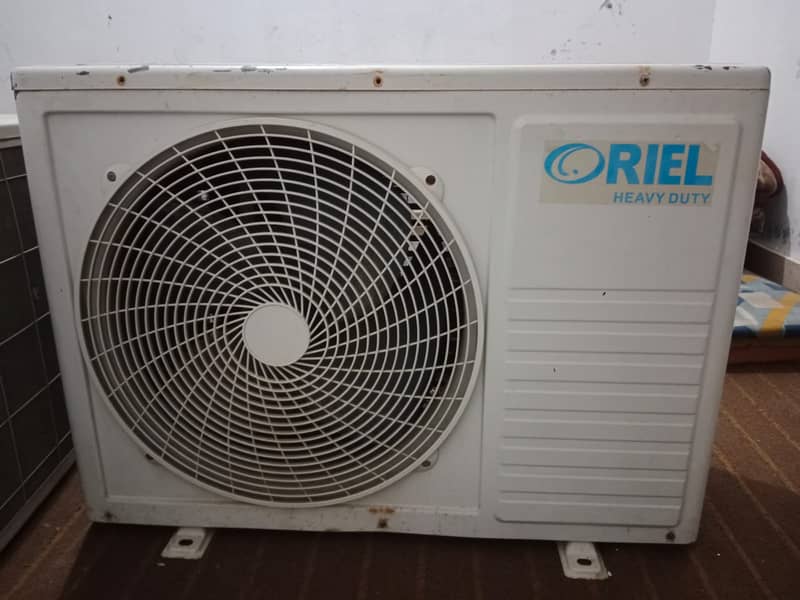 AC/Oriel  / AC 1.5 Ton / For Sale/ with out inverter /copper wind 9