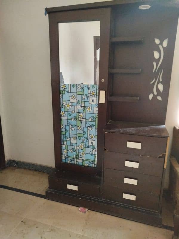 L shape dressing table 0
