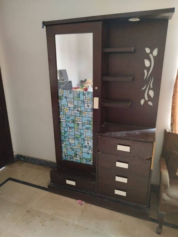 L shape dressing table 2