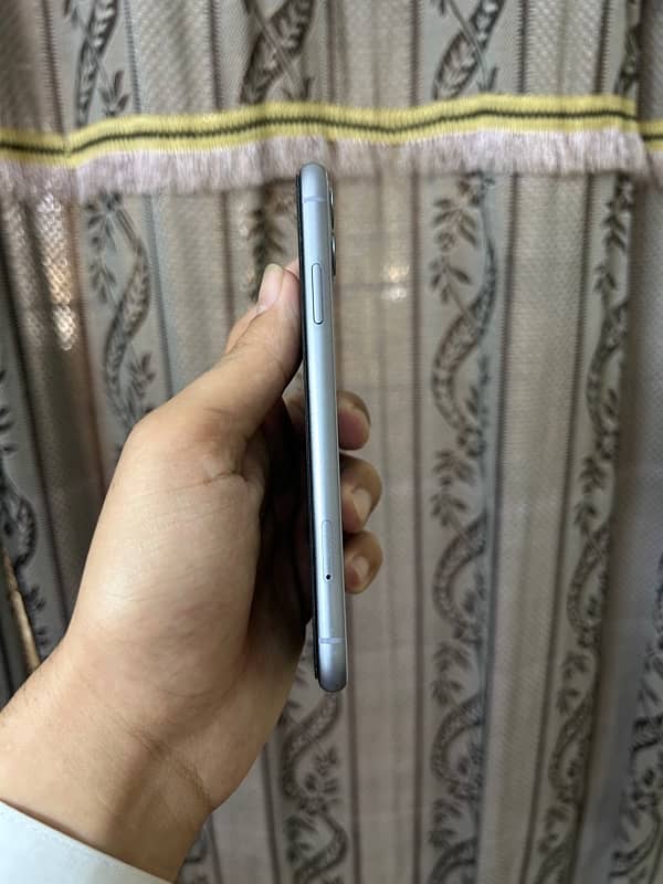 iPhone 11. -  WhatsApp only 03484676780 2