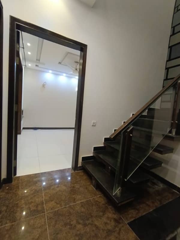 23 Marla upper portion for rent in DHA phase 7 38