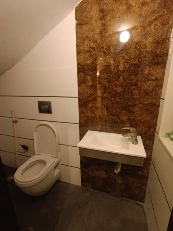 23 Marla upper portion for rent in DHA phase 7 41