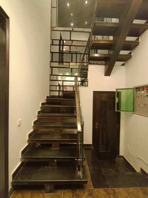 23 Marla upper portion for rent in DHA phase 7 43