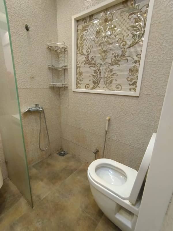 23 Marla upper portion for rent in DHA phase 7 45