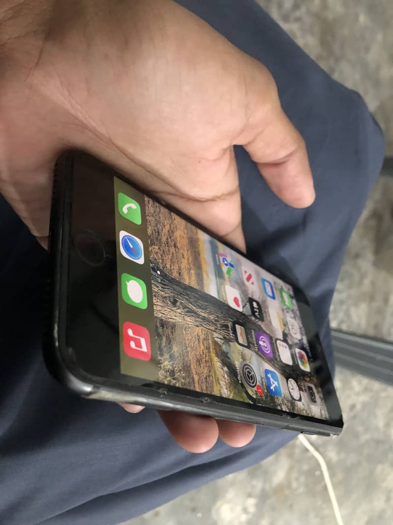 iphone 8 plus Non Pta waterpacked 3