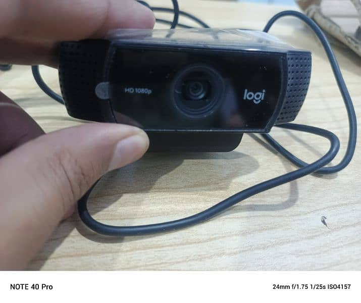 Logitech C922 Pro Stream HD Webcam 1080p ( delivery available) 1