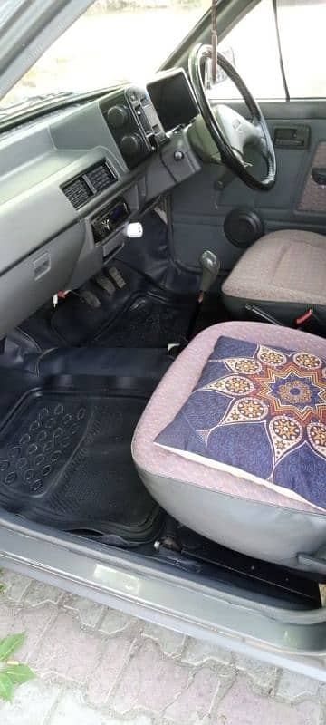 Suzuki Mehran VXR 2015 13