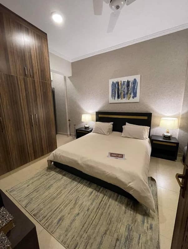 1400sq Ft 2BHK Luxury Flat Available On 1 Year INSTALLMENTS Plan. Paragon Towers Are Available On SALE At Minimum Prices. 5