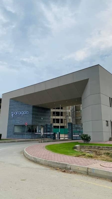 1400sq Ft 2BHK Luxury Flat Available On 1 Year INSTALLMENTS Plan. Paragon Towers Are Available On SALE At Minimum Prices. 10