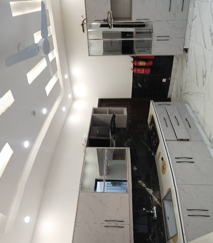 1 Kanal House Available For Rent In DHA Phase 3 Lahore Cantt 12