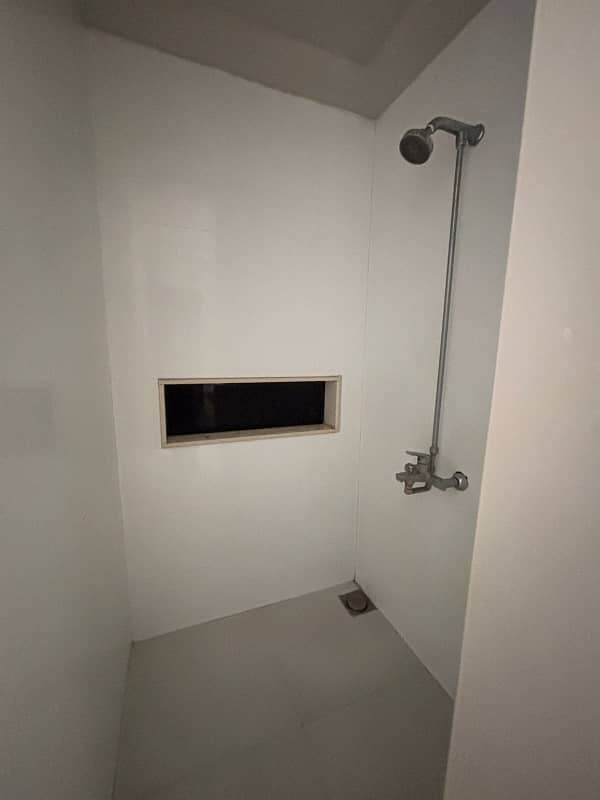 10 Marla Upper Portion For Rent In DHA Phase 4 Lahore 28
