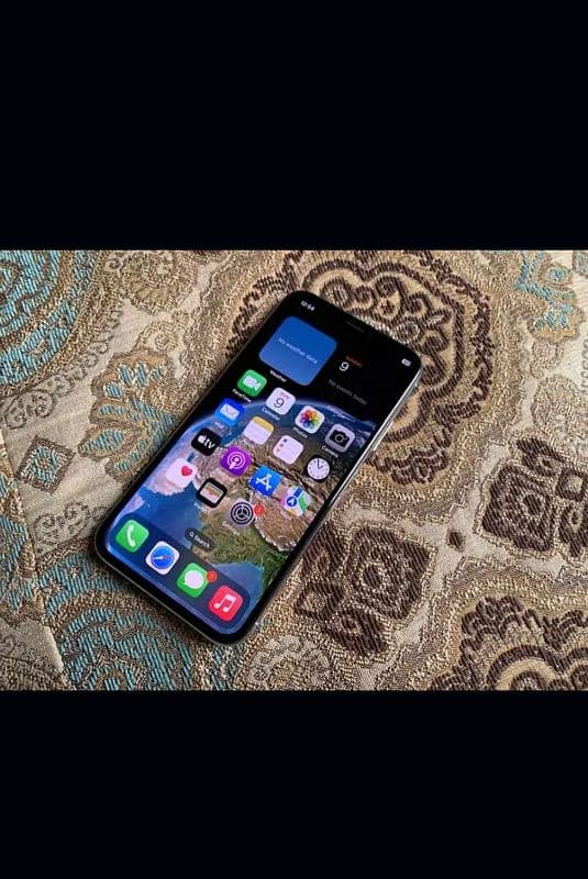 i phone x 256 pta LLA model 03008667852 5