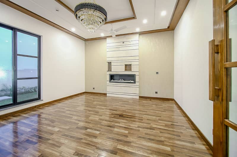 1 Kanal Ultra Modern Lavish Bungalow Available for Sale in DHA Lahore 13