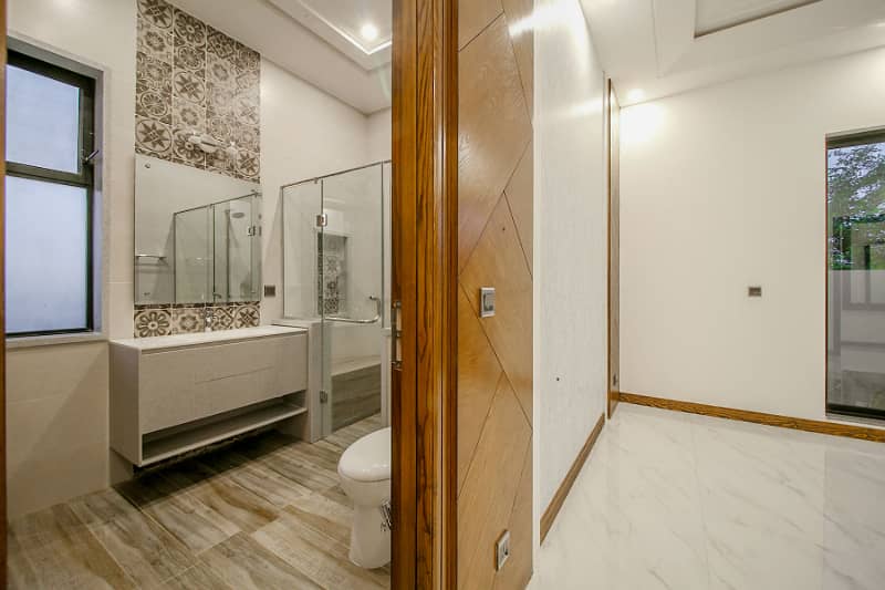 1 Kanal Ultra Modern Lavish Bungalow Available for Sale in DHA Lahore 21