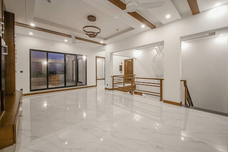 1 Kanal Ultra Modern Lavish Bungalow Available for Sale in DHA Lahore 32