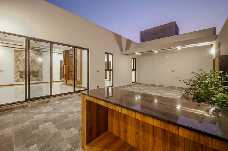 1 Kanal Ultra Modern Lavish Bungalow Available for Sale in DHA Lahore 39