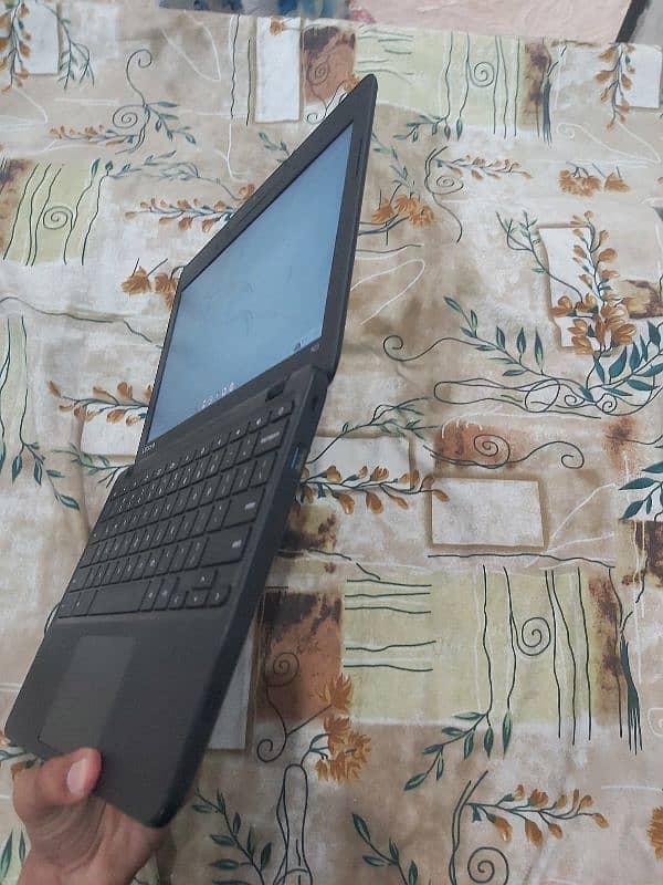 Lenovo n23 with playstore and charger 2