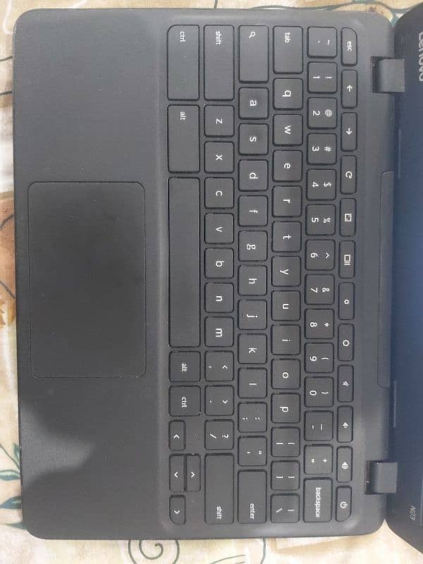 Lenovo n23 with playstore and charger 5