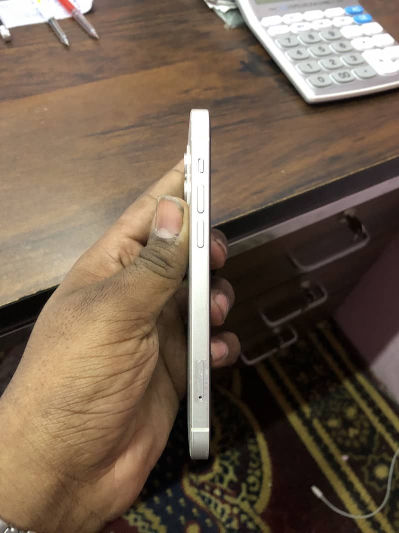 iPhone 12 2