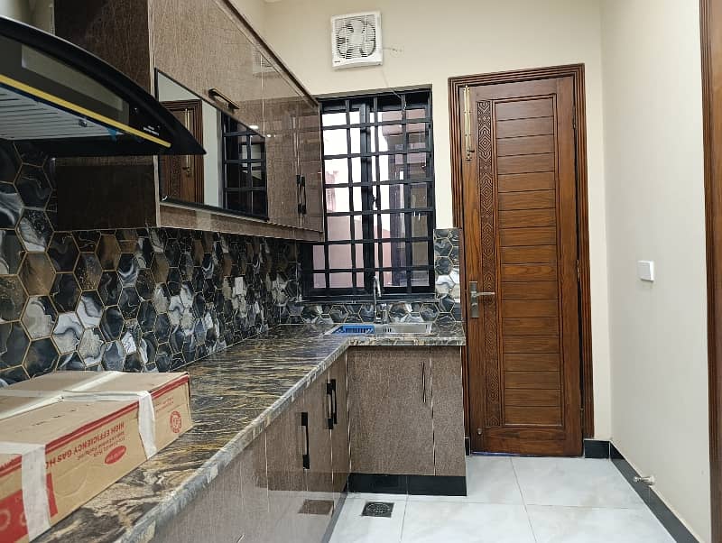 10 Marla Brand New Semi Furnished House For Sale In Johar Town Phase 1 22
