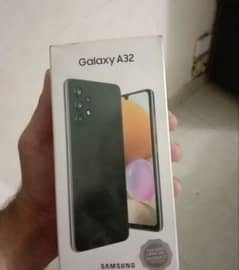i am selling my phone samsung a 32 no repair all genuine