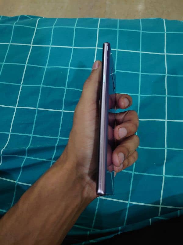 Samsung Note 9 4