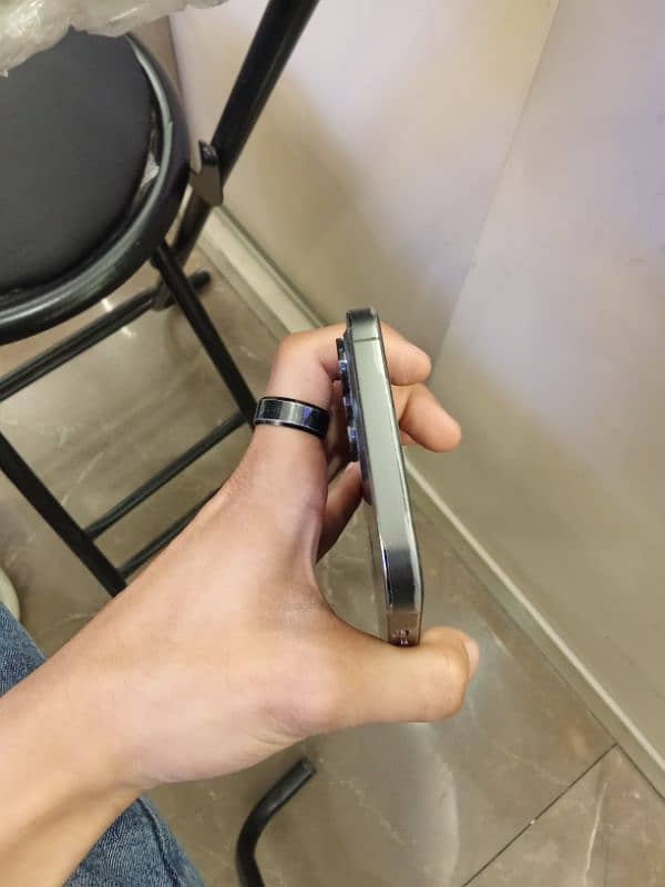iPhone 12 pro max (128gb) Non pta 3