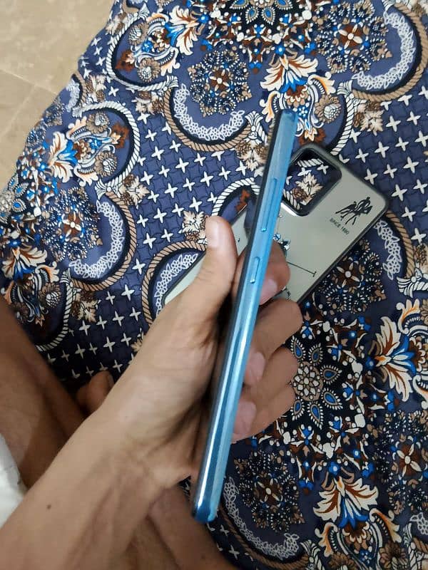 no any falt all OK pta prove exchange possible with non pta iphone 3