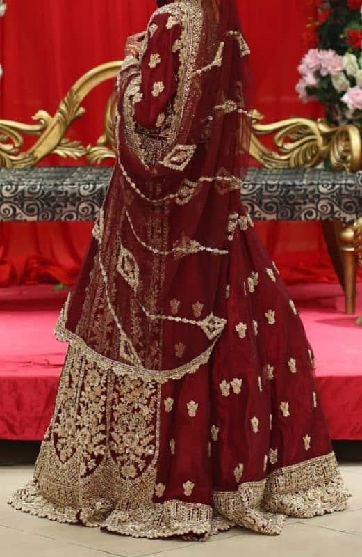 bridal lahnga for sale just one time wear condition 10/10 2