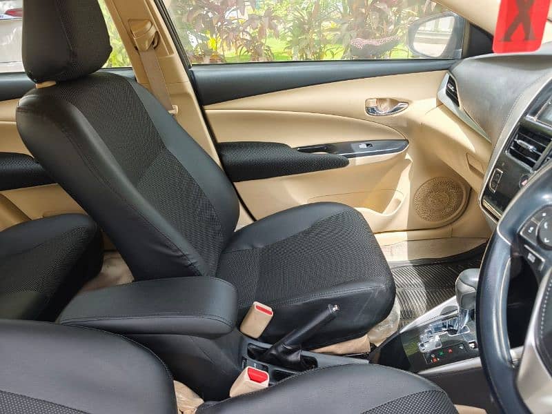 Toyota Yaris 2022 1.5 Ativ X 4