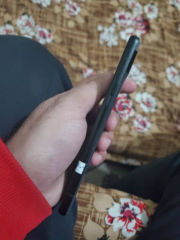 Google pixel 6A 3