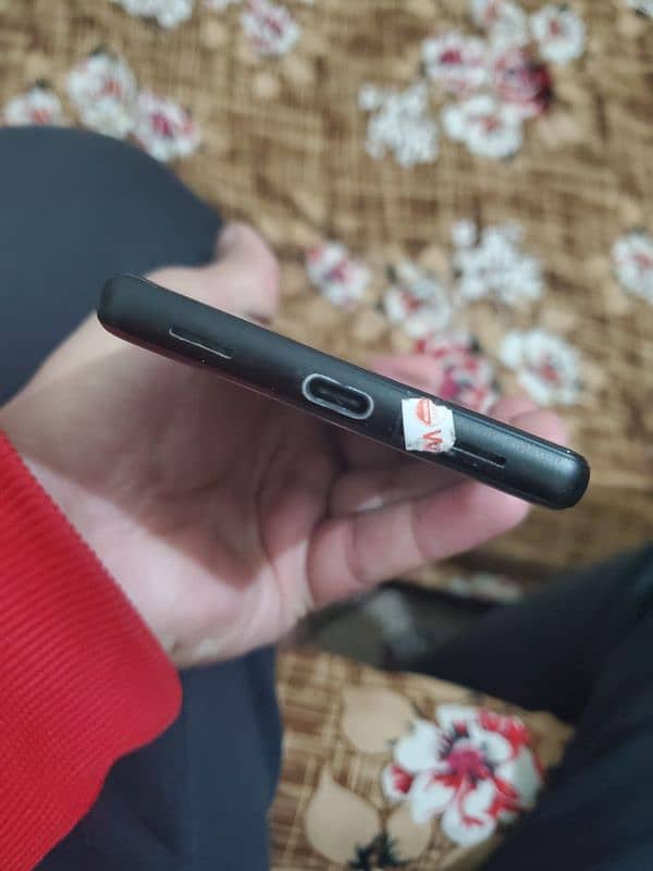 Google pixel 6A 4