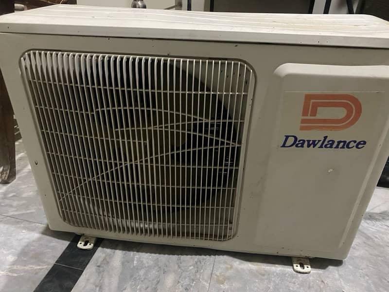 Dawlance split Ac for sale 6
