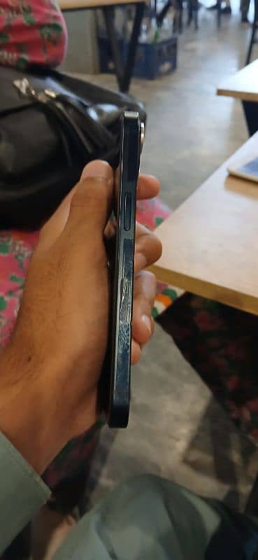 i phone 13 jv 2