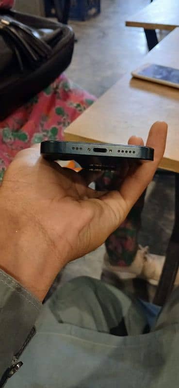i phone 13 jv 5