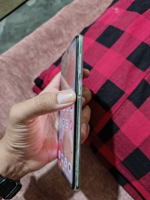 Redmi Note 9S with Box 3