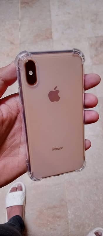 I phone xs 18
